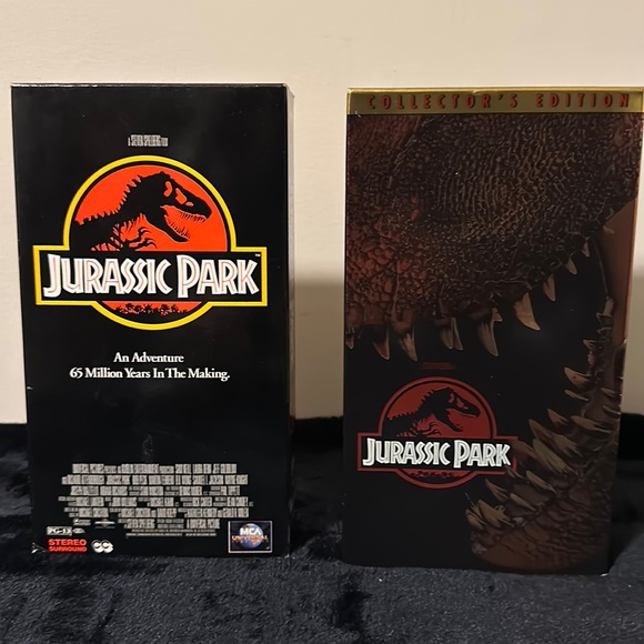 Jurassic Park & Jurassic Park Collector’s Edition VHS Bundle - Picture 7 of 11